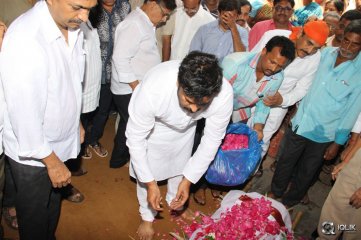 Celebrities Pay Homage To Edida Nageswara Rao
